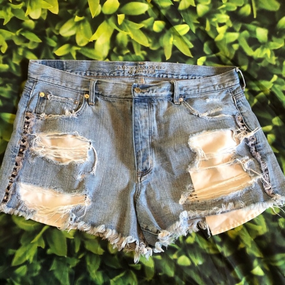 American Eagle, High Waisted, Denim Shorts